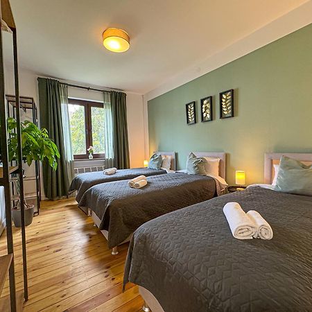 Immostay #8 - Haus Fuer 13 Personen Mit 7 Zimmer - Grosser Garten & Grill, Free Parking, Wlan Brema Zewnętrze zdjęcie