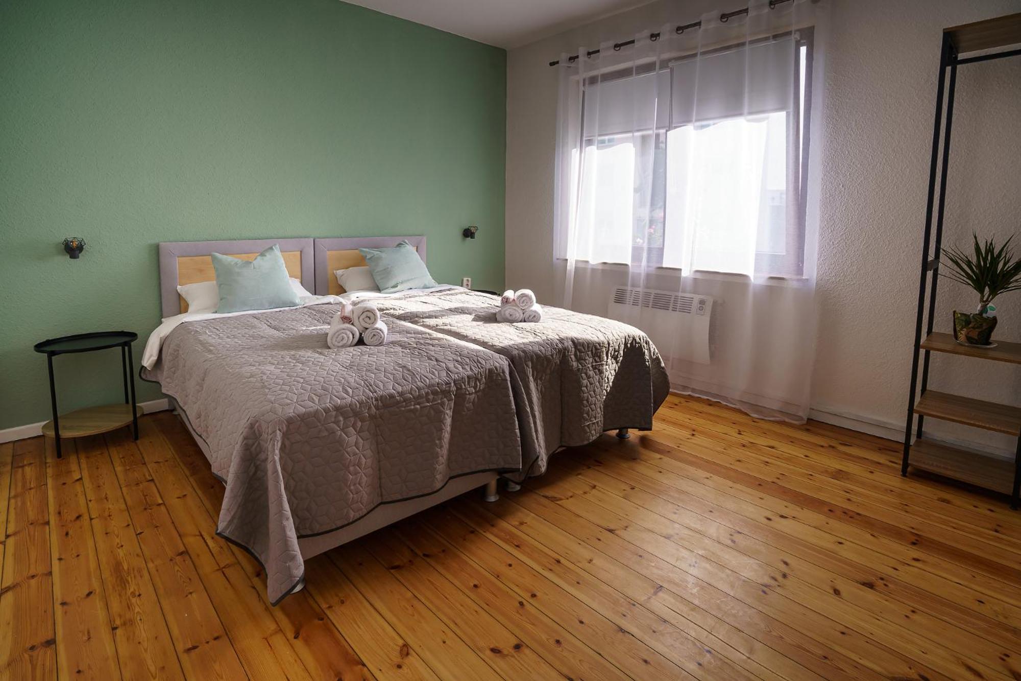Immostay #8 - Haus Fuer 13 Personen Mit 7 Zimmer - Grosser Garten & Grill, Free Parking, Wlan Brema Zewnętrze zdjęcie